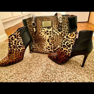 Vince Camino Animal Print Heels